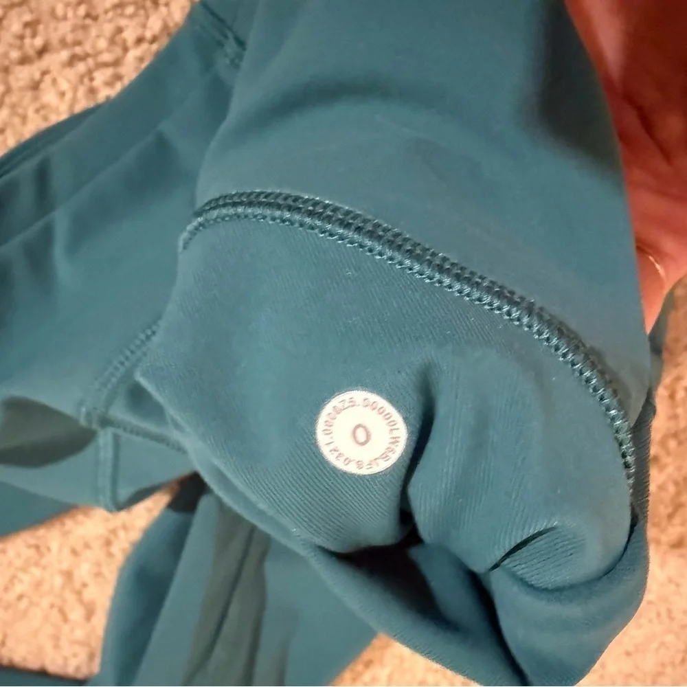 lululemon athletica Teal Leggings - Picture 2 of 14